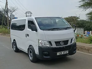 Nissan Caravan (Urvan) 2015 White