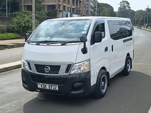 Nissan Caravan (Urvan) 2015 White