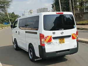 Nissan Caravan (Urvan) 2015 White