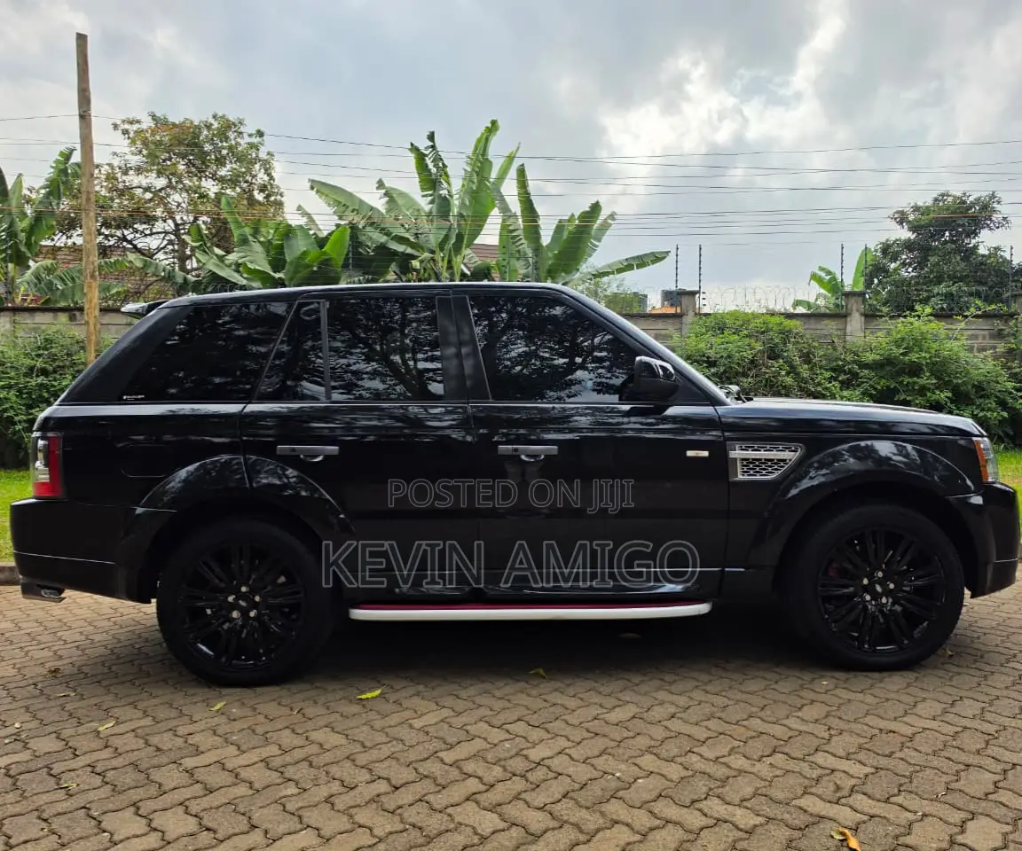 Land Rover Range Rover Sport 2011 Black