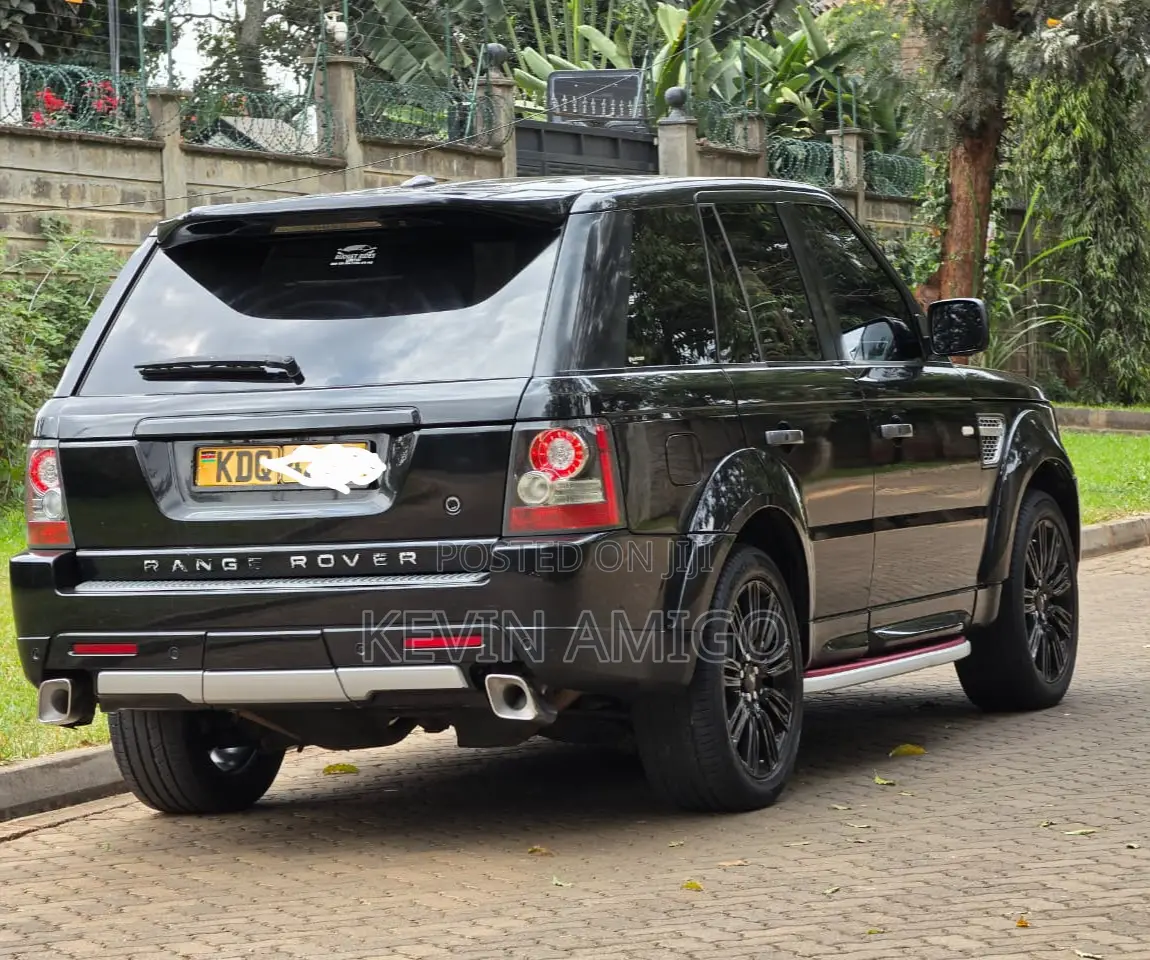 Land Rover Range Rover Sport 2011 Black