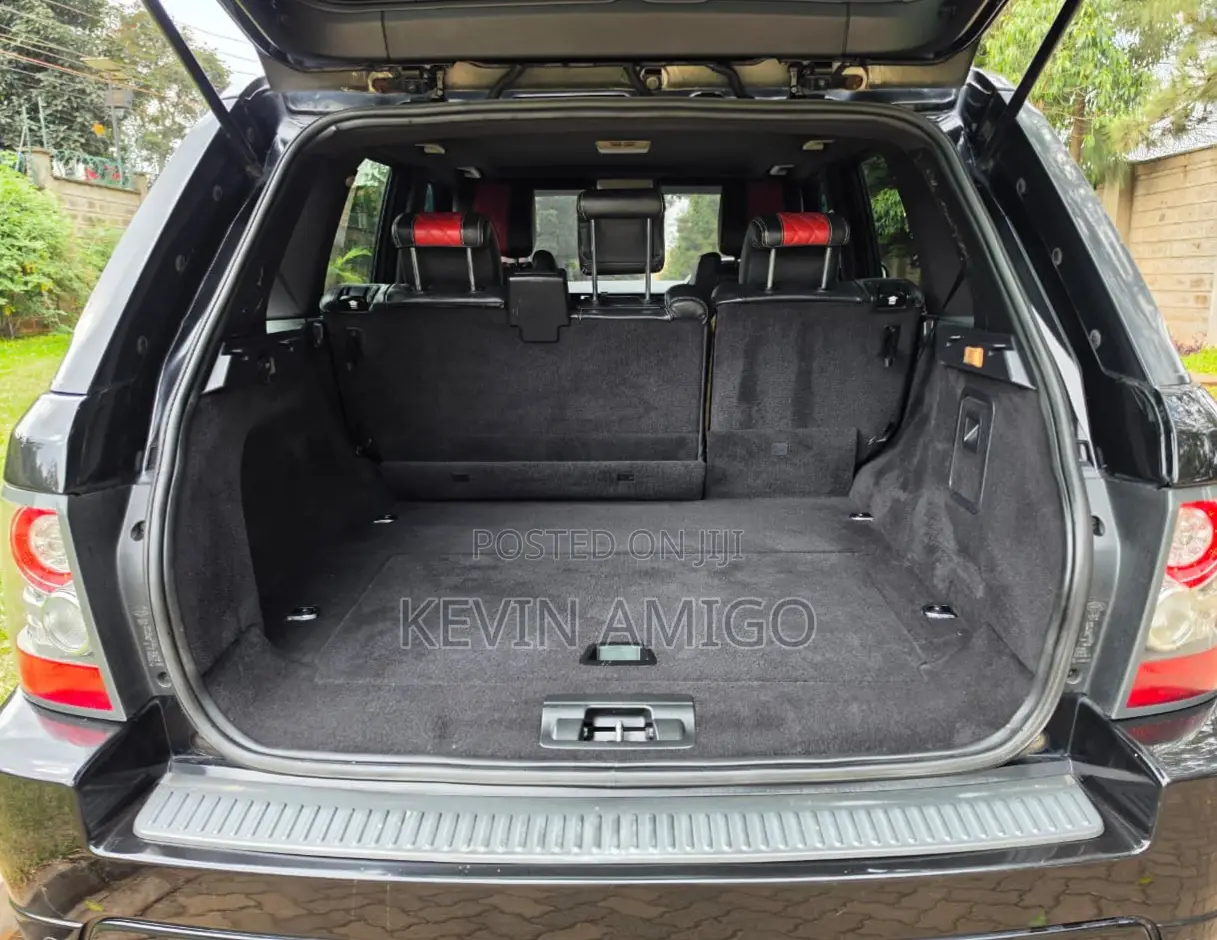 Land Rover Range Rover Sport 2011 Black