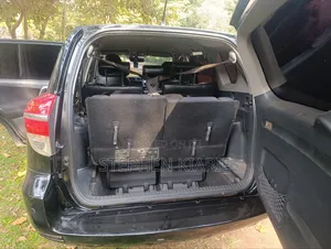 Toyota Vanguard 2010 Black