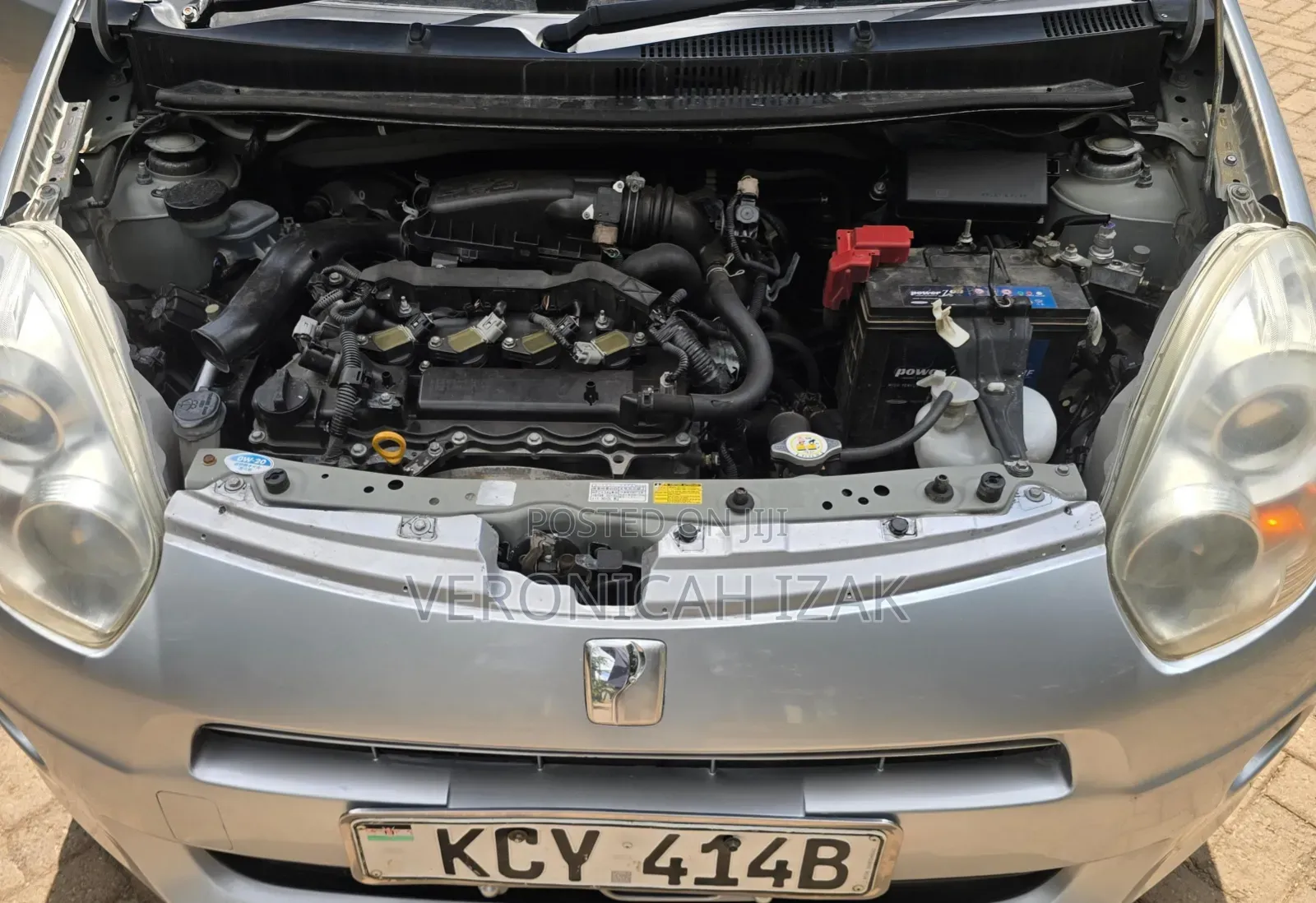 Toyota Passo 2012 Silver