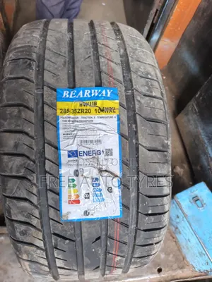 285/35zr20 Bearway
