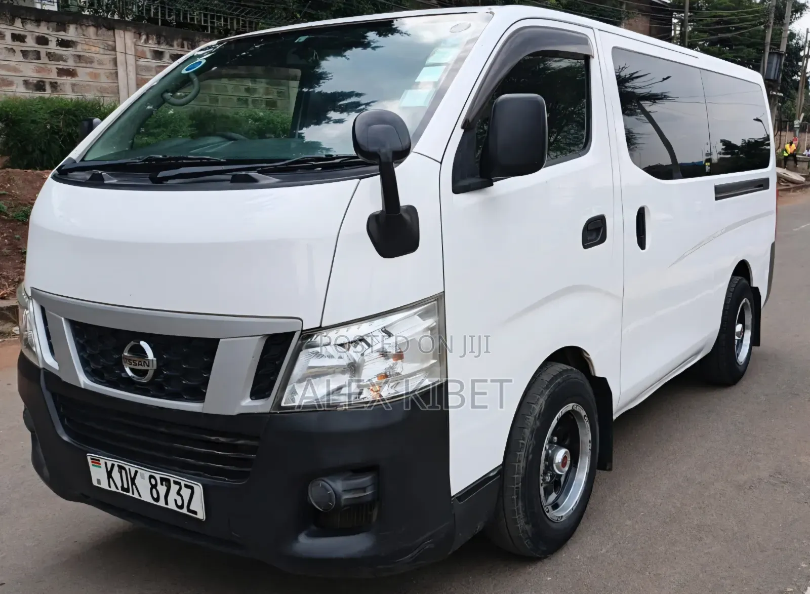 Nissan Caravan (Urvan) 2015 White