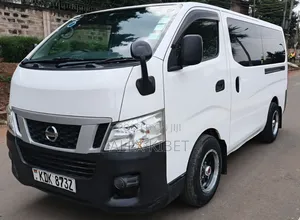 Nissan Caravan (Urvan) 2015 White