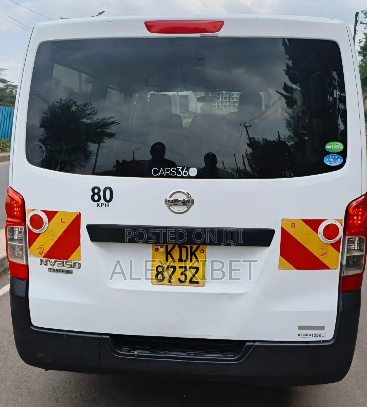 Nissan Caravan (Urvan) 2015 White