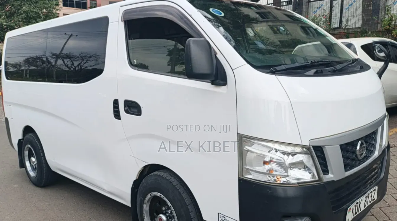 Nissan Caravan (Urvan) 2015 White
