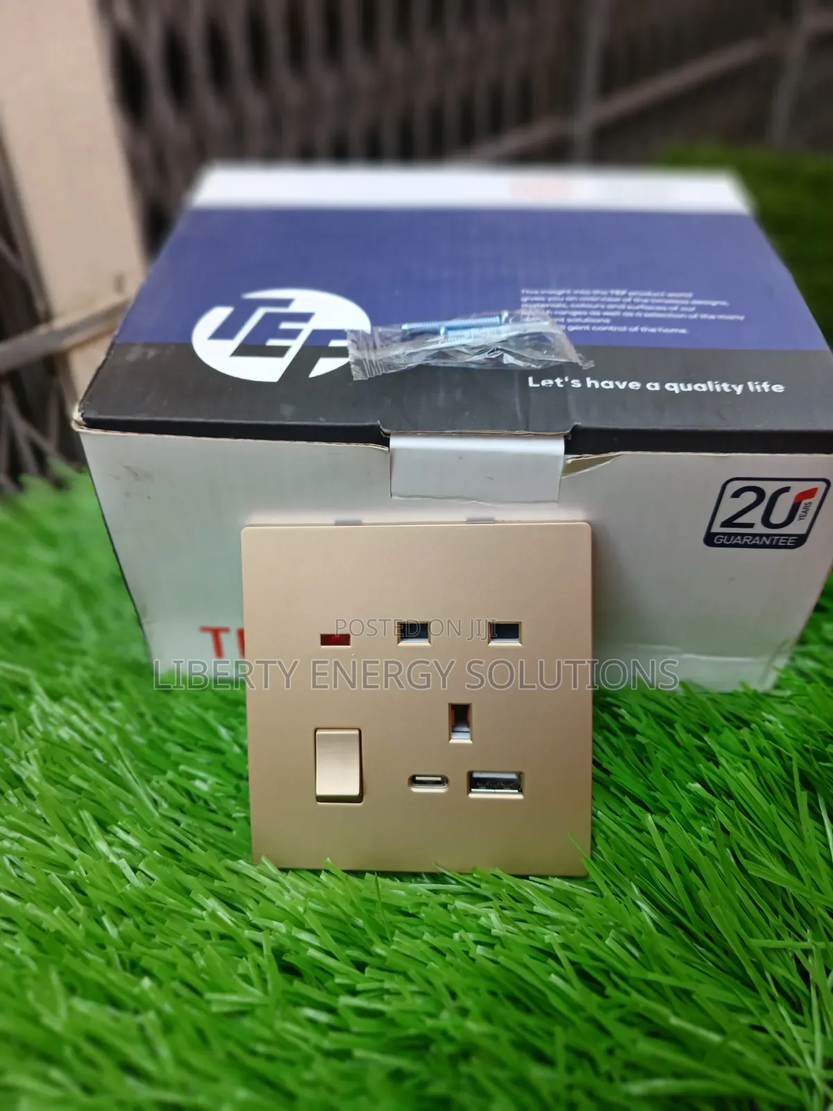 Tep Gold Single Socket+Usb+Type C