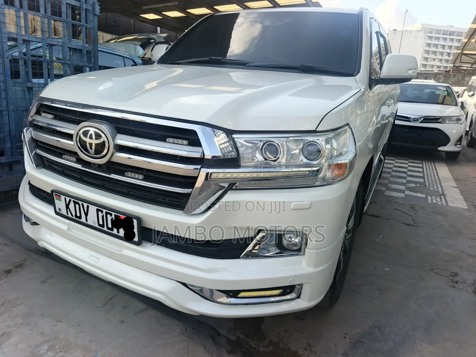 Toyota Land Cruiser 4.5 V8 TD 2019 White