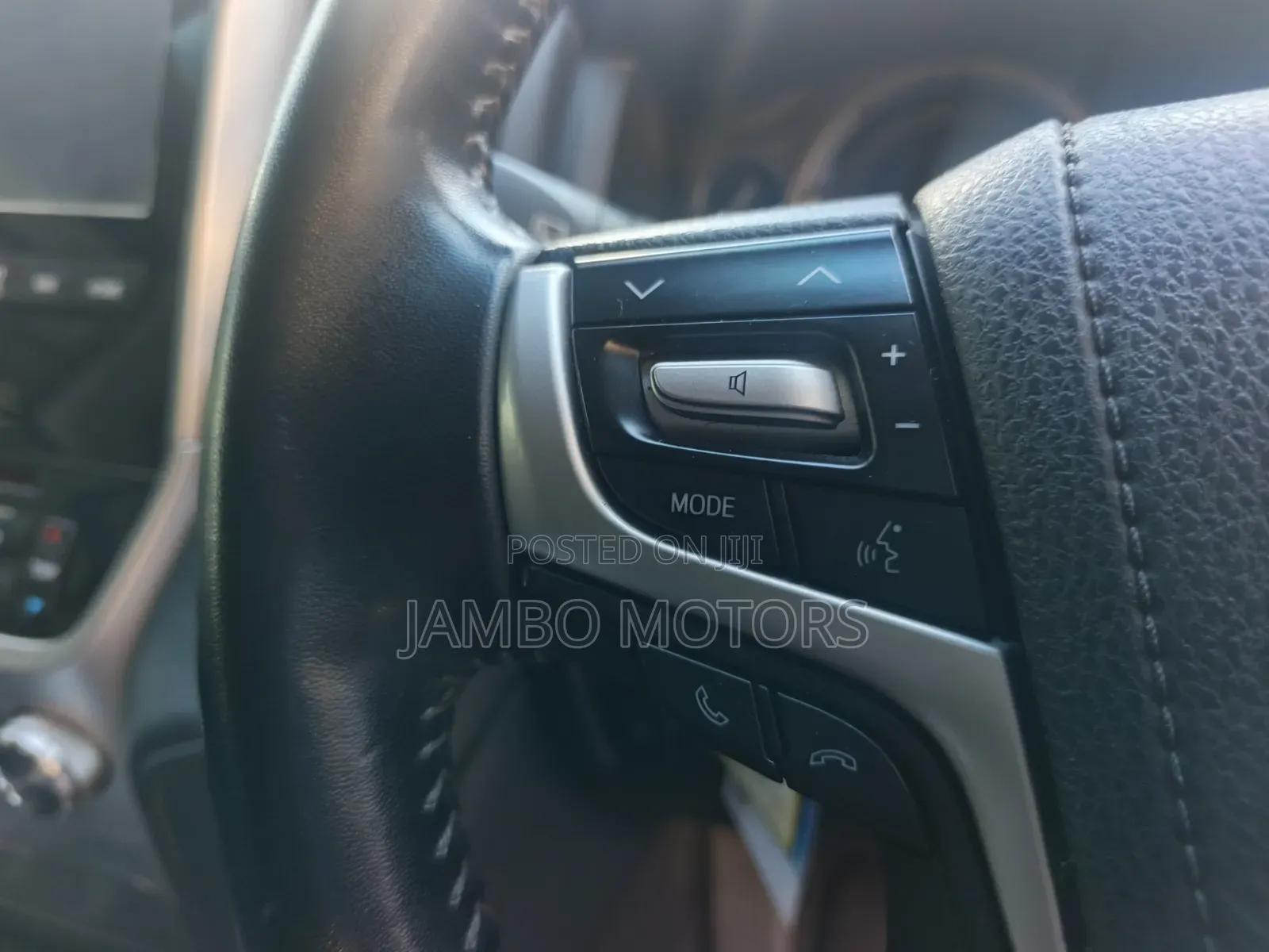 Toyota Land Cruiser 4.5 V8 TD 2019 White