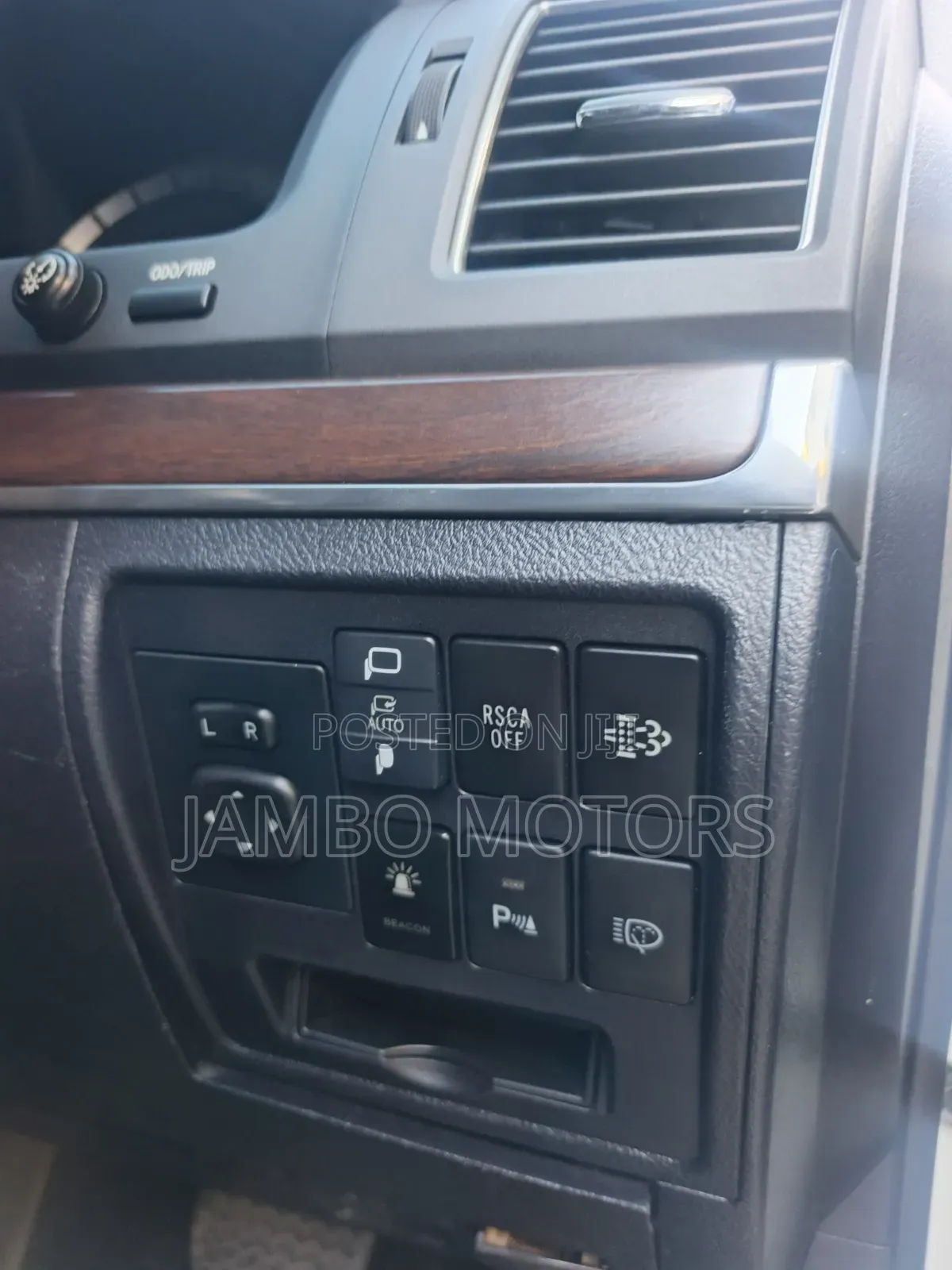 Toyota Land Cruiser 4.5 V8 TD 2019 White