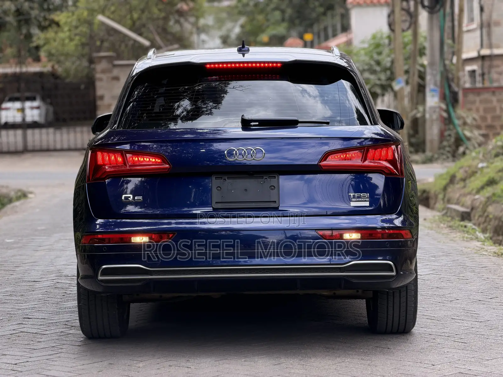 Audi Q5 2.0T Premium AWD quattro 2018 Blue