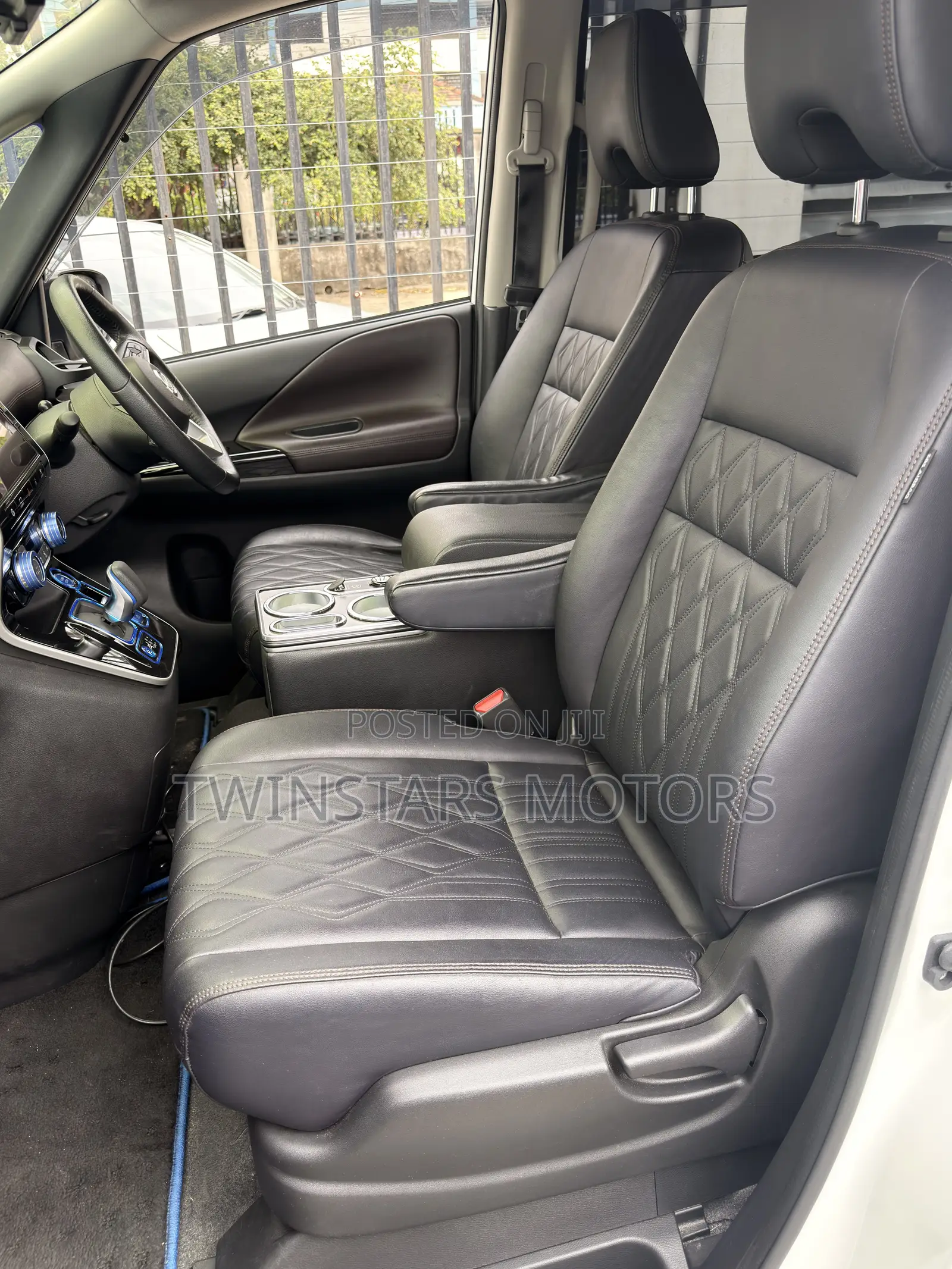 Nissan Serena 2021 White