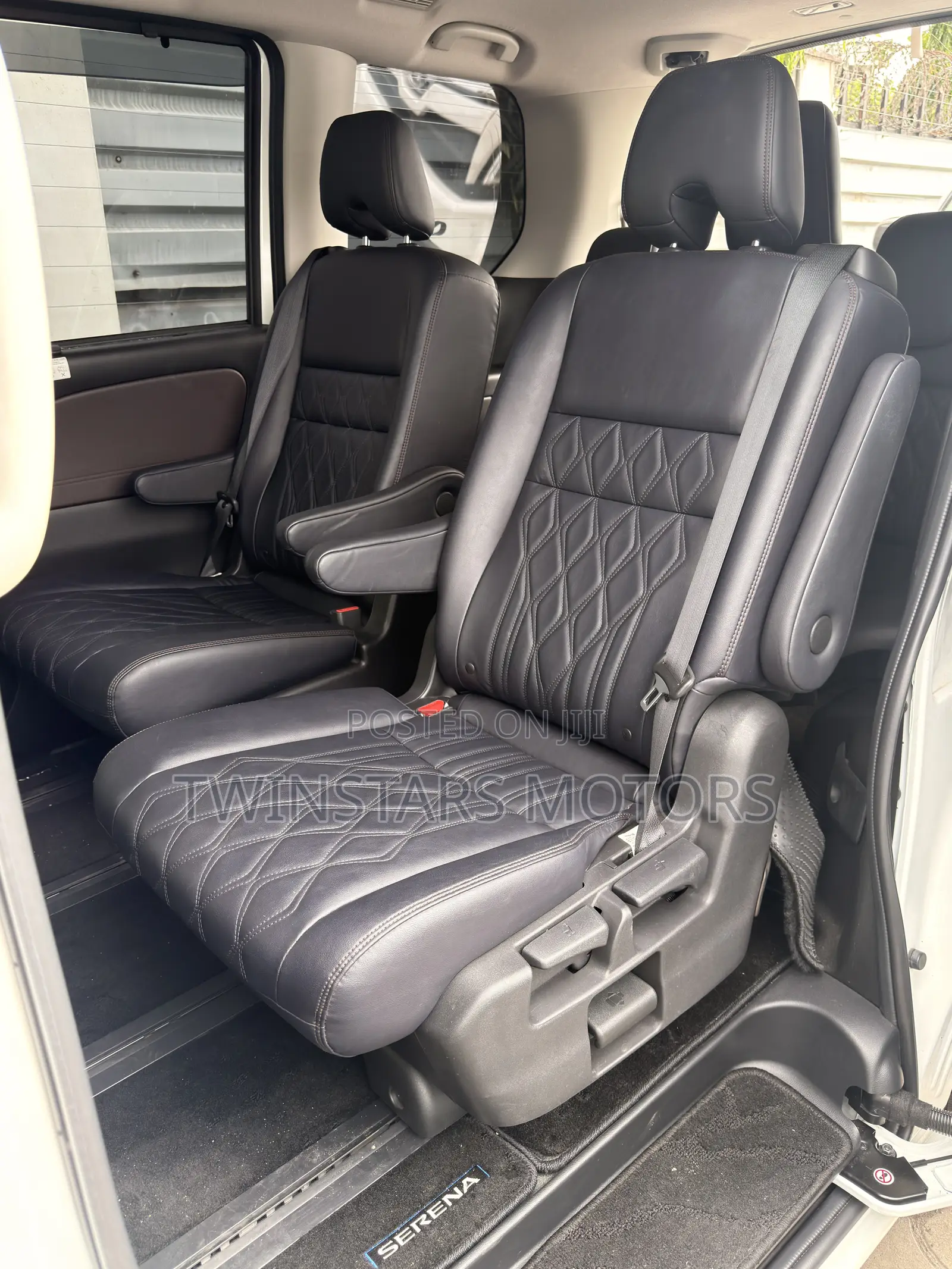 Nissan Serena 2021 White