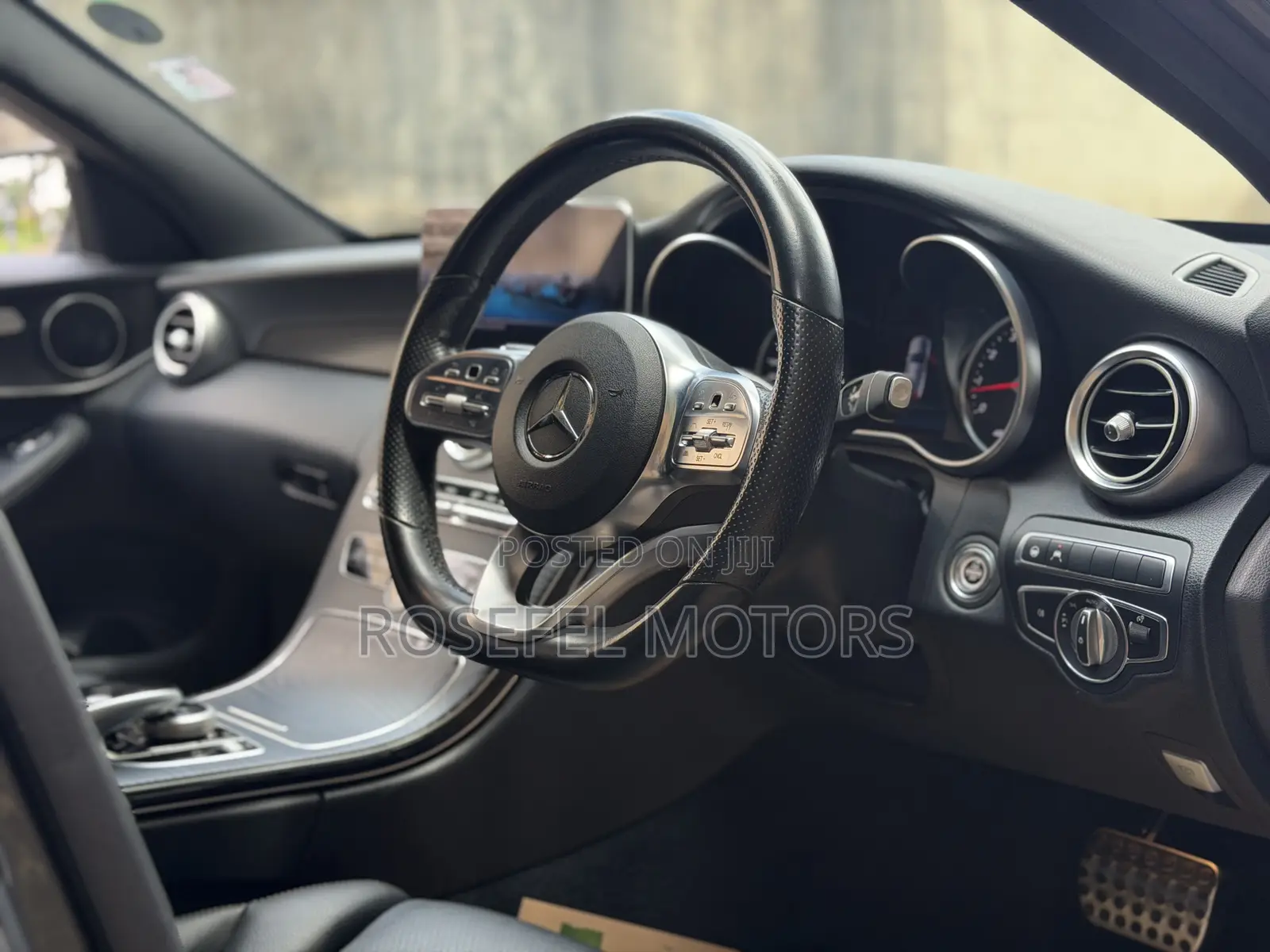 Mercedes-Benz C180 2019 Silver