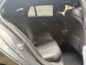 Mercedes-Benz C180 2019 Silver