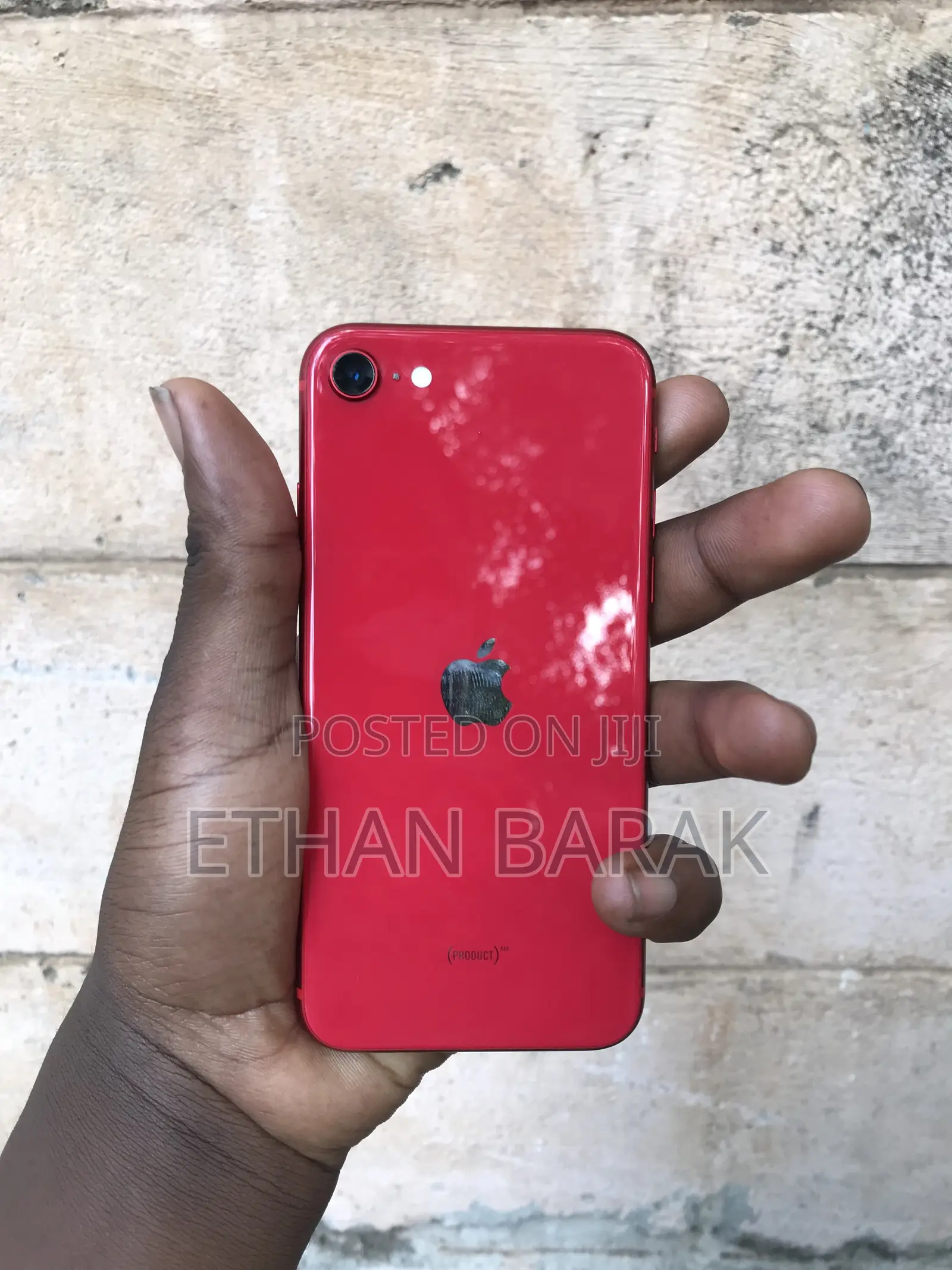 Apple iPhone SE (2020) 64 GB Red