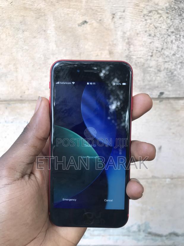 Apple iPhone SE (2020) 64 GB Red - thumbnail 5