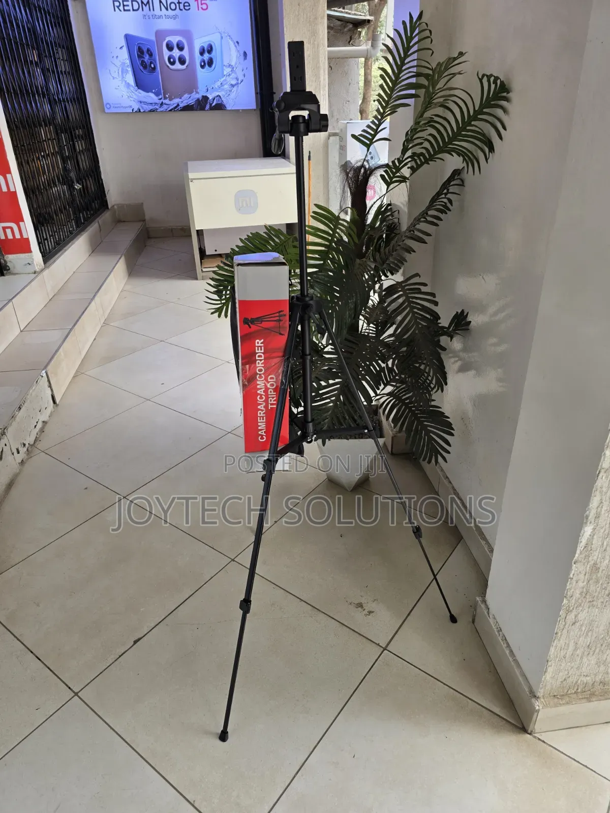 1.4m Adjustable Phone DSLR Tripod Stand With Carry Bag – F-3520t
