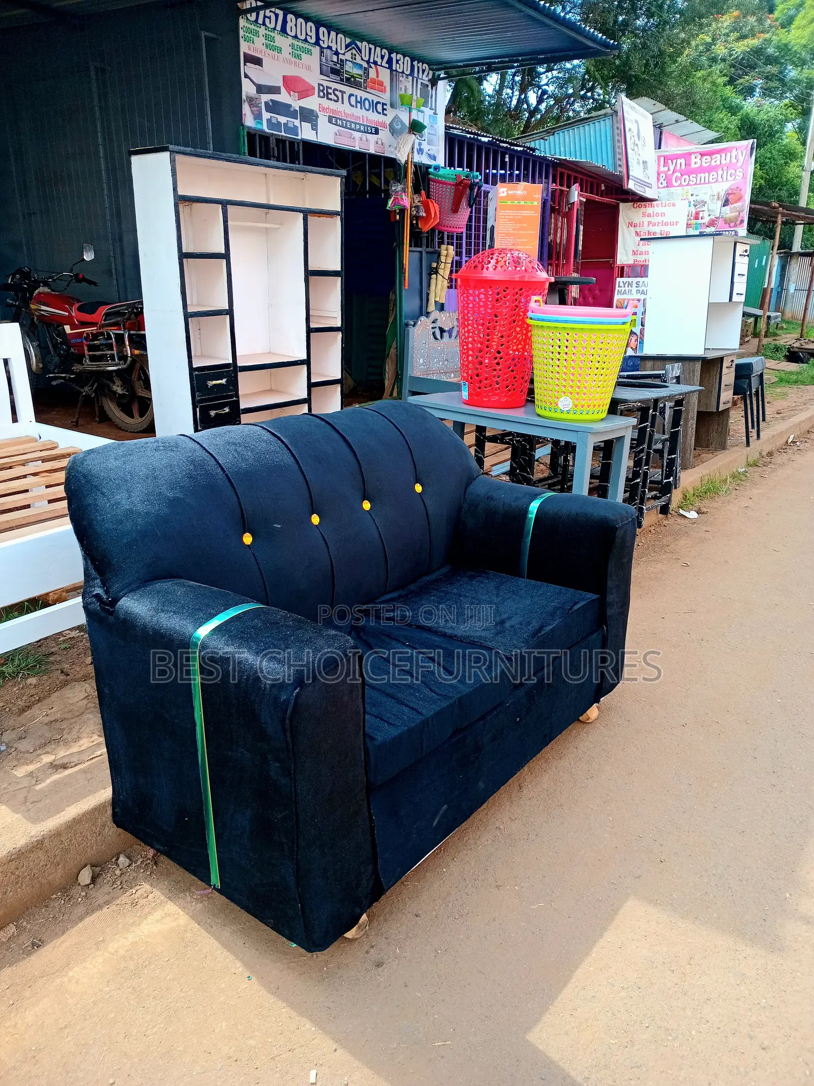 2 Seater Black With Gold Stripes
