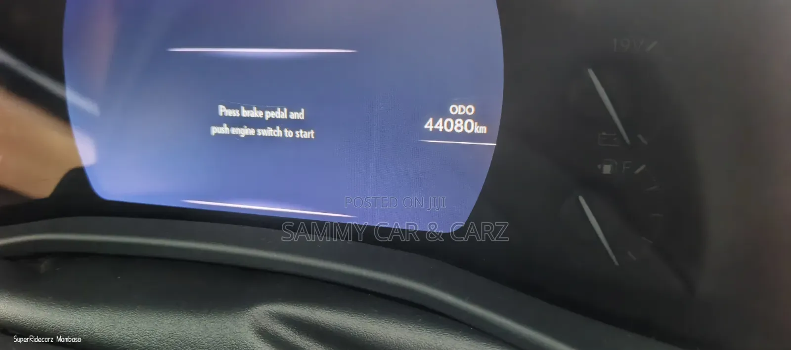 Lexus LX 2022 White