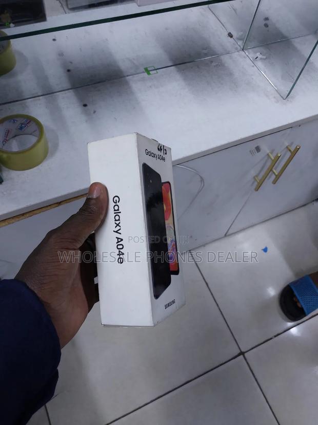 Samsung Galaxy A04e 64 GB Blue - thumbnail 2