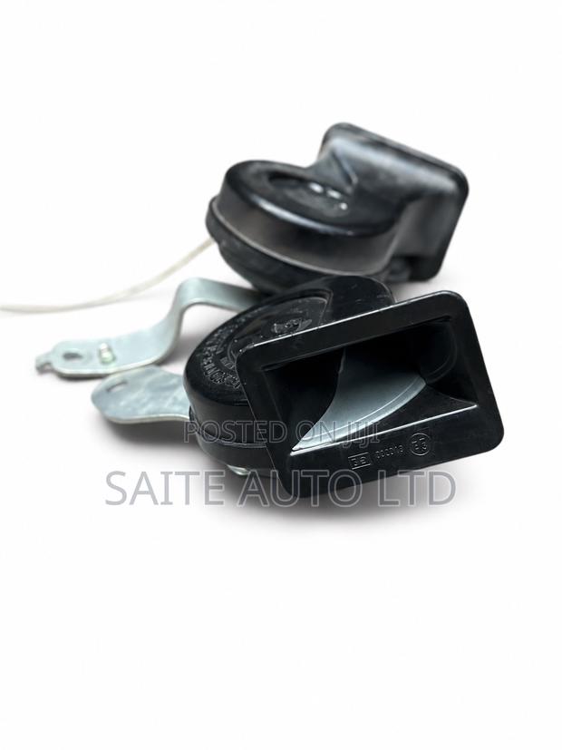 Car Horn Pair Set - thumbnail 2