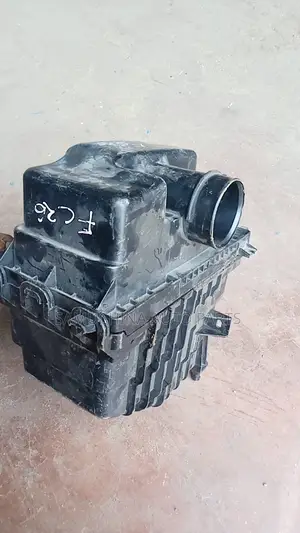 Air Cleaner Housing Nissan Serena C26