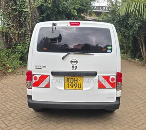 Nissan NV350 2015 White