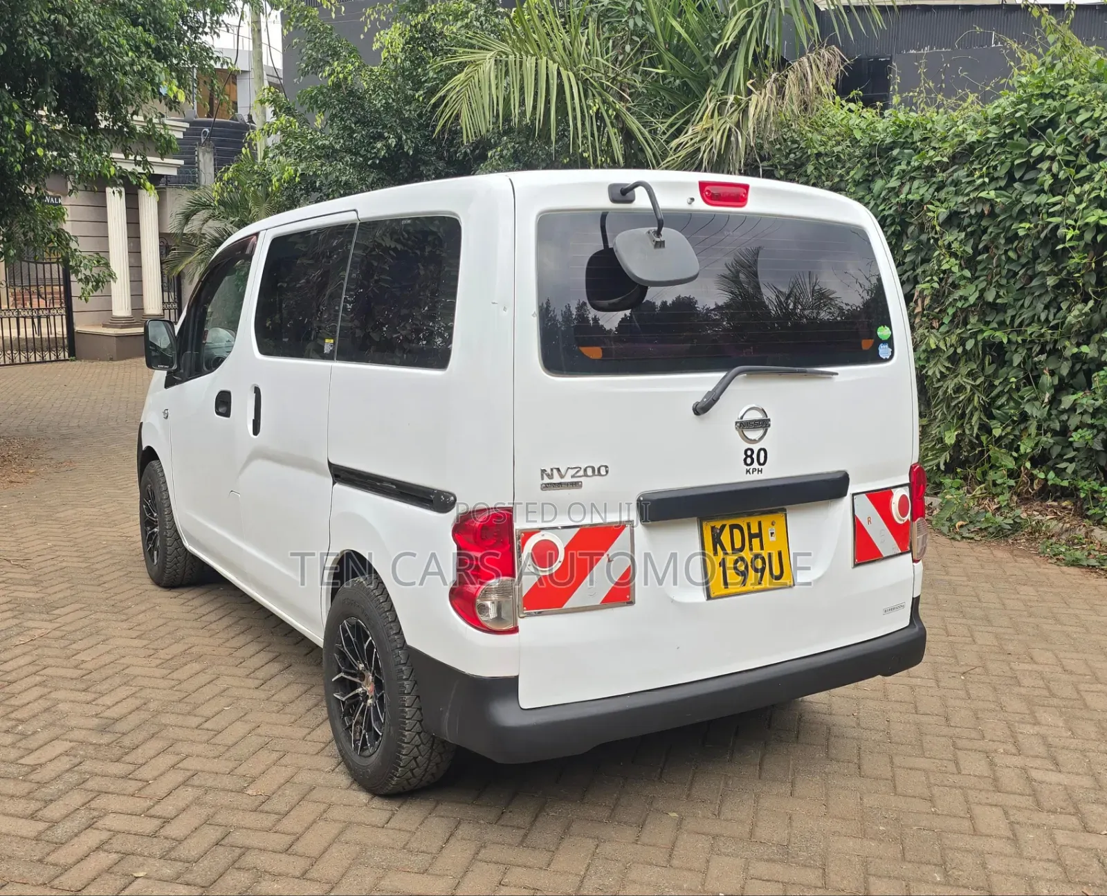 Nissan NV350 2015 White