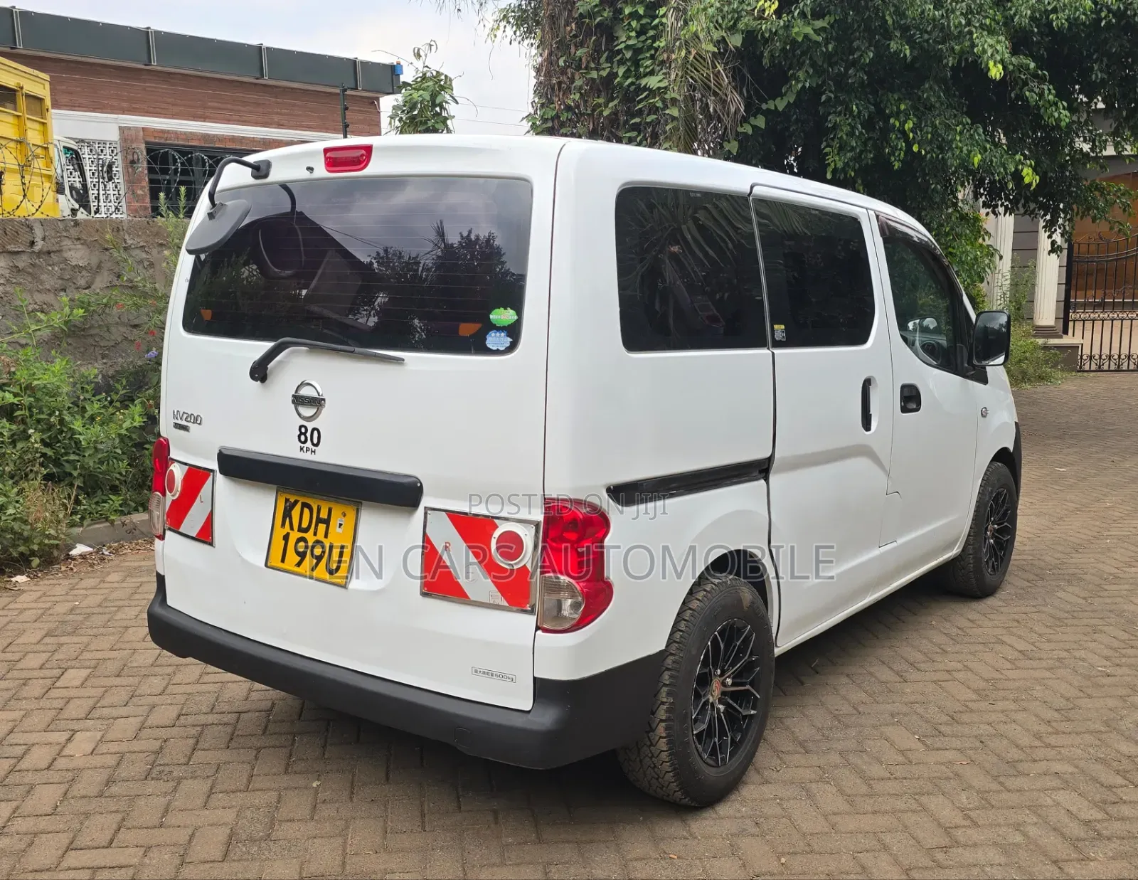 Nissan NV350 2015 White