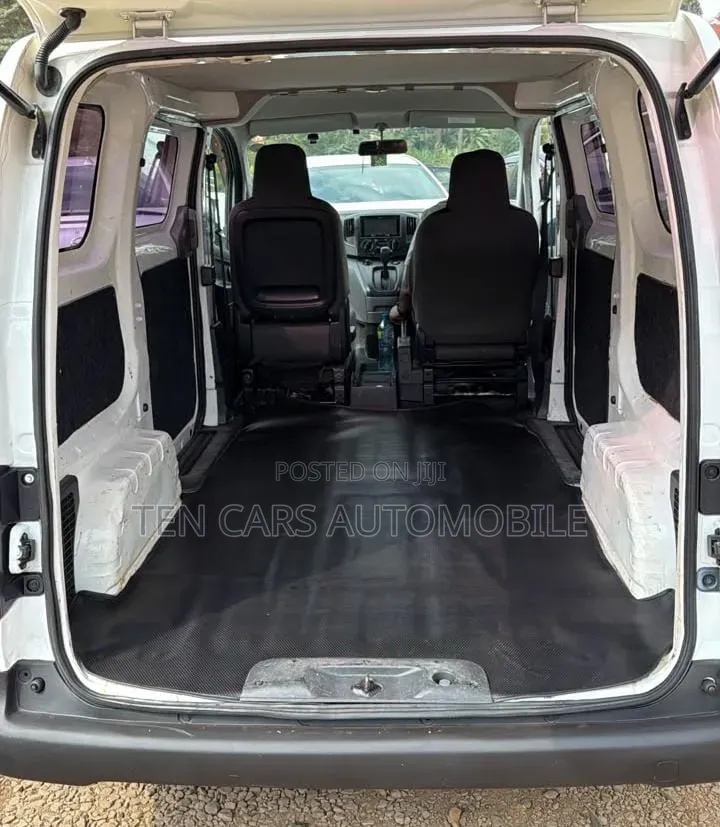 Nissan NV350 2015 White