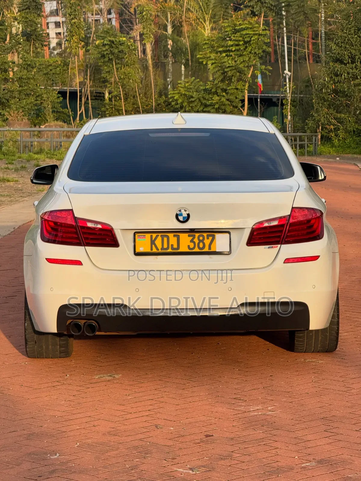 BMW 523i 2015 White