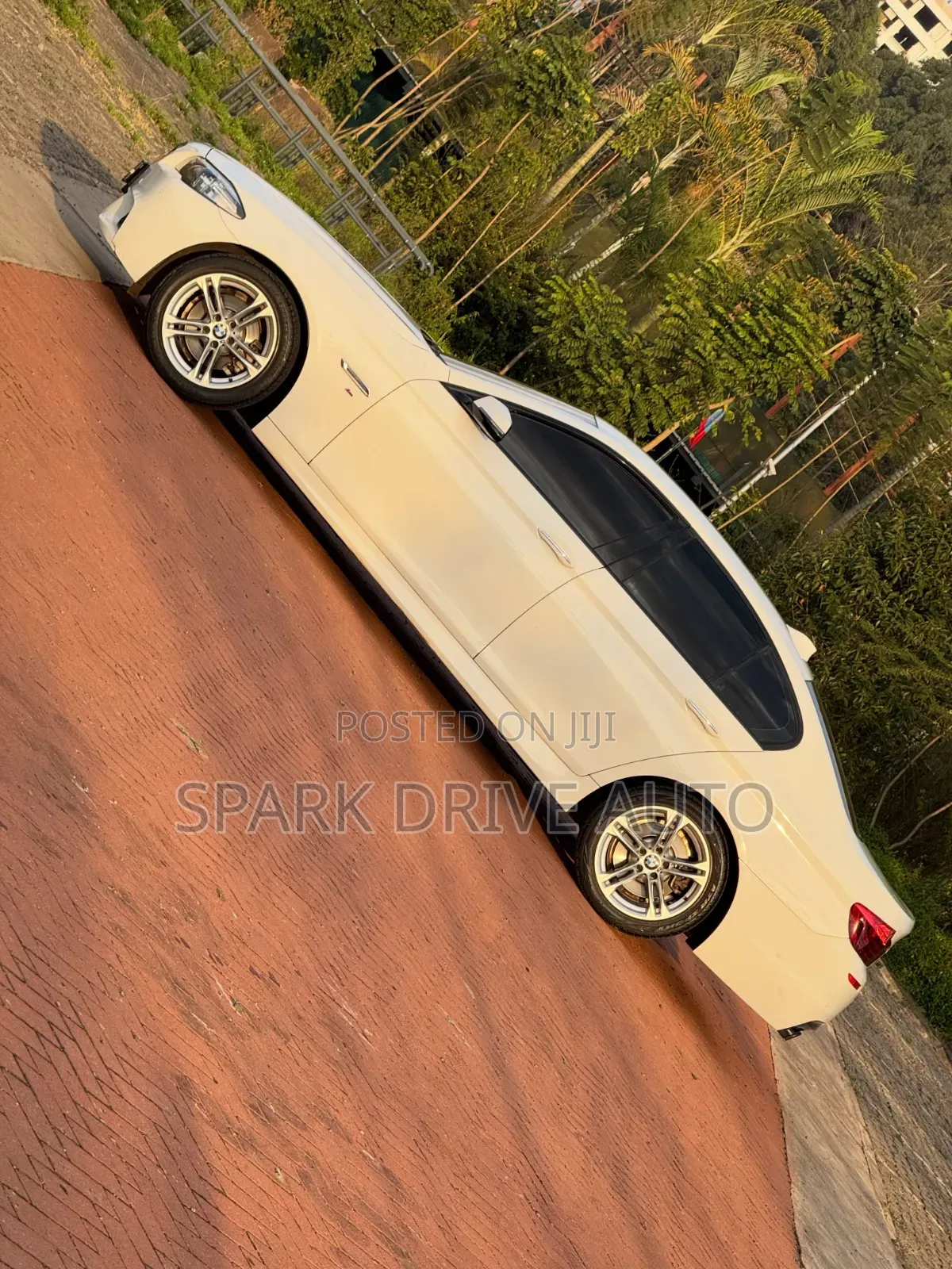 BMW 523i 2015 White