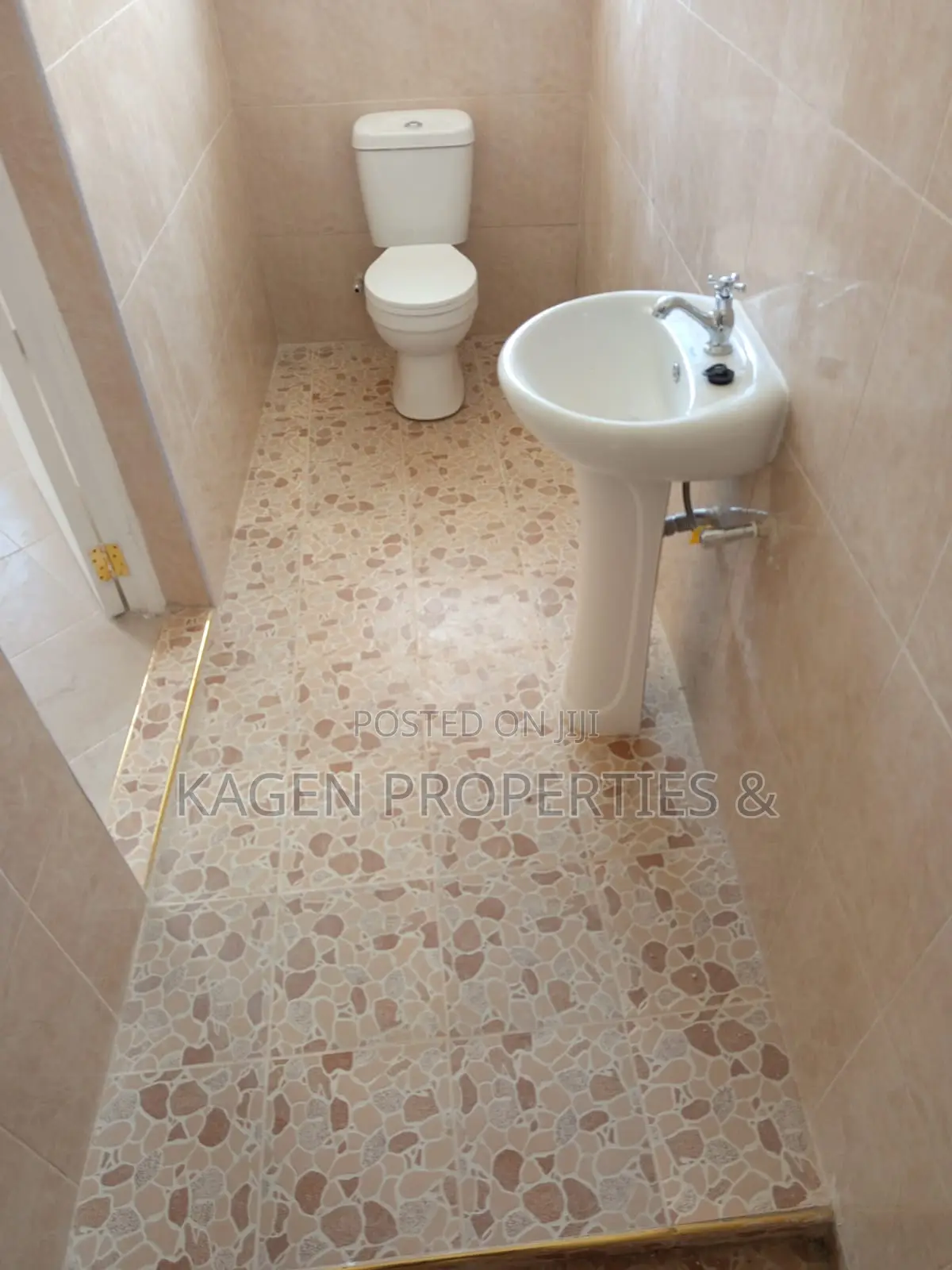 3bdrm Bungalow in Ngong CBD for sale