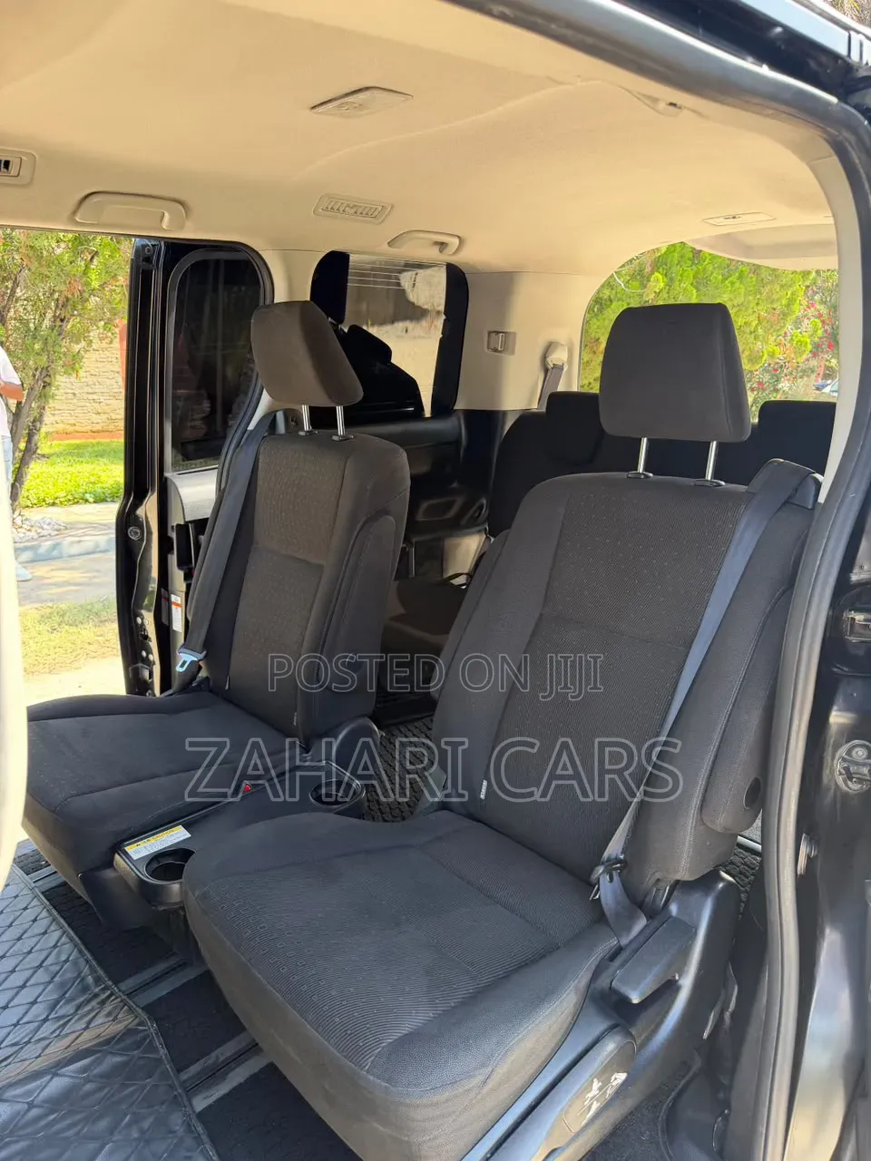 Toyota Noah 2016 Black