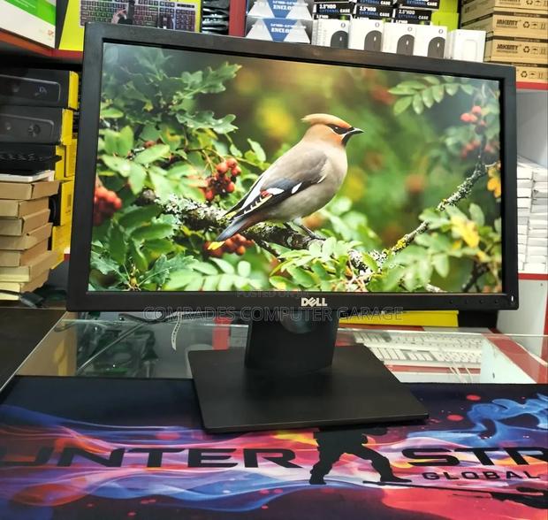 Dell E2016h Led Monitor – Clean Reliable - main view