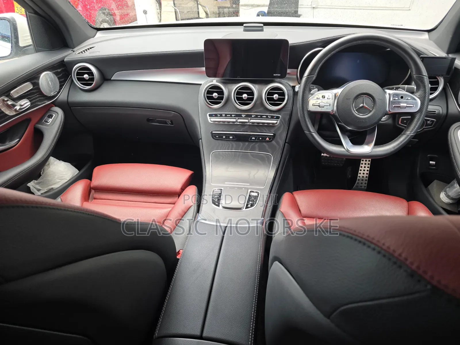 Mercedes-Benz GLC-Class 2021 White