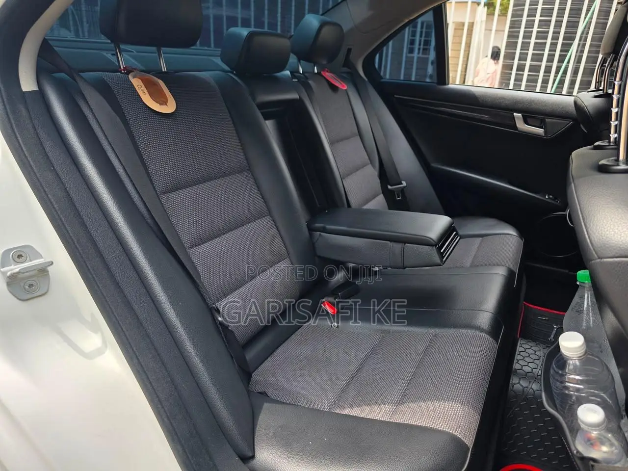 Mercedes-Benz C200 2013 White
