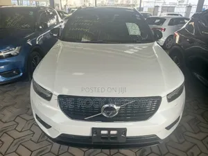 Volvo XC60 2020 White