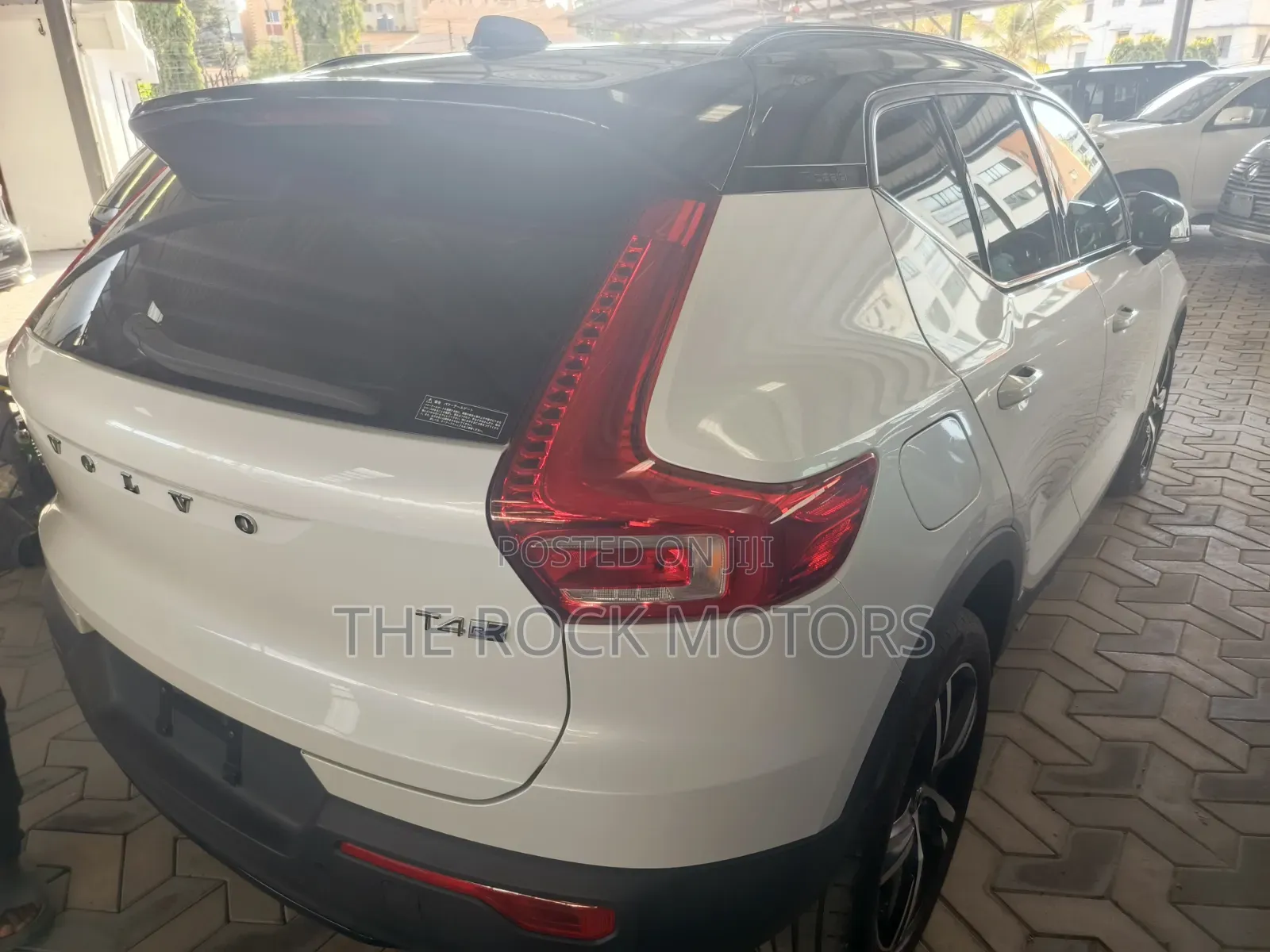 Volvo XC60 2020 White