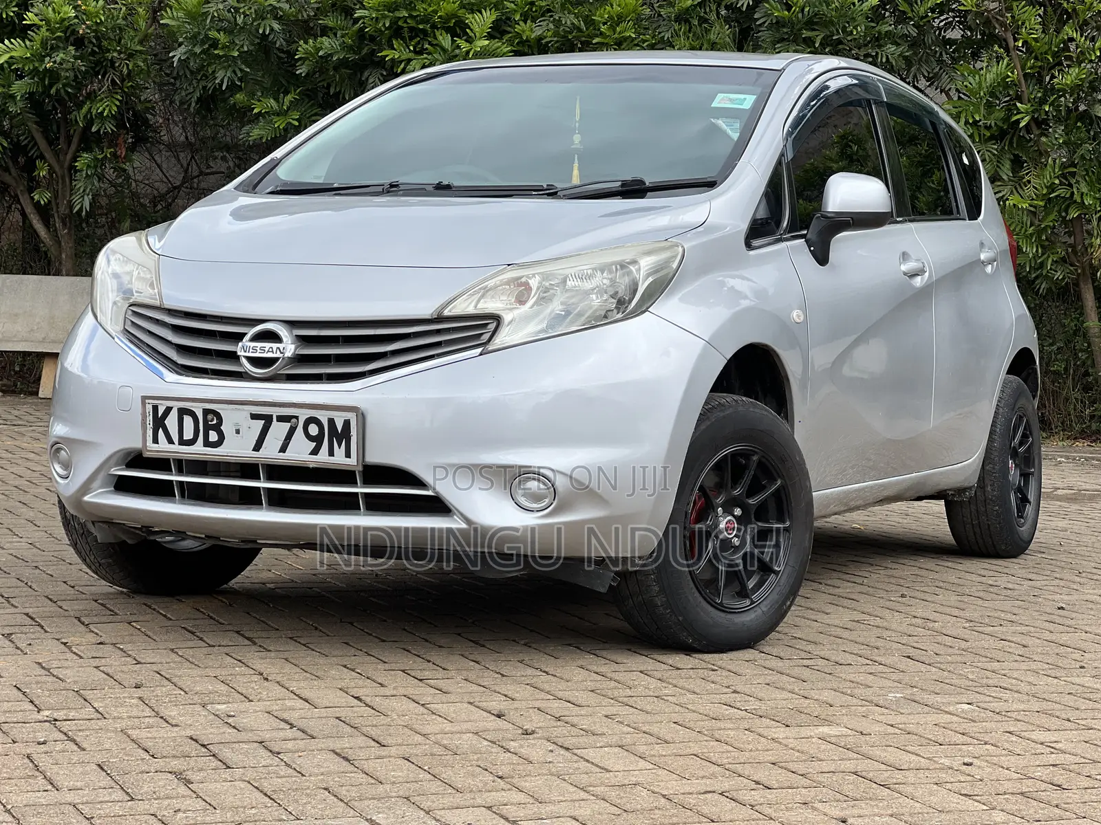Nissan Note 1.2 Petrol 2013 Silver