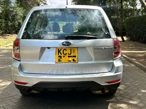 Subaru Forester 2009 Silver