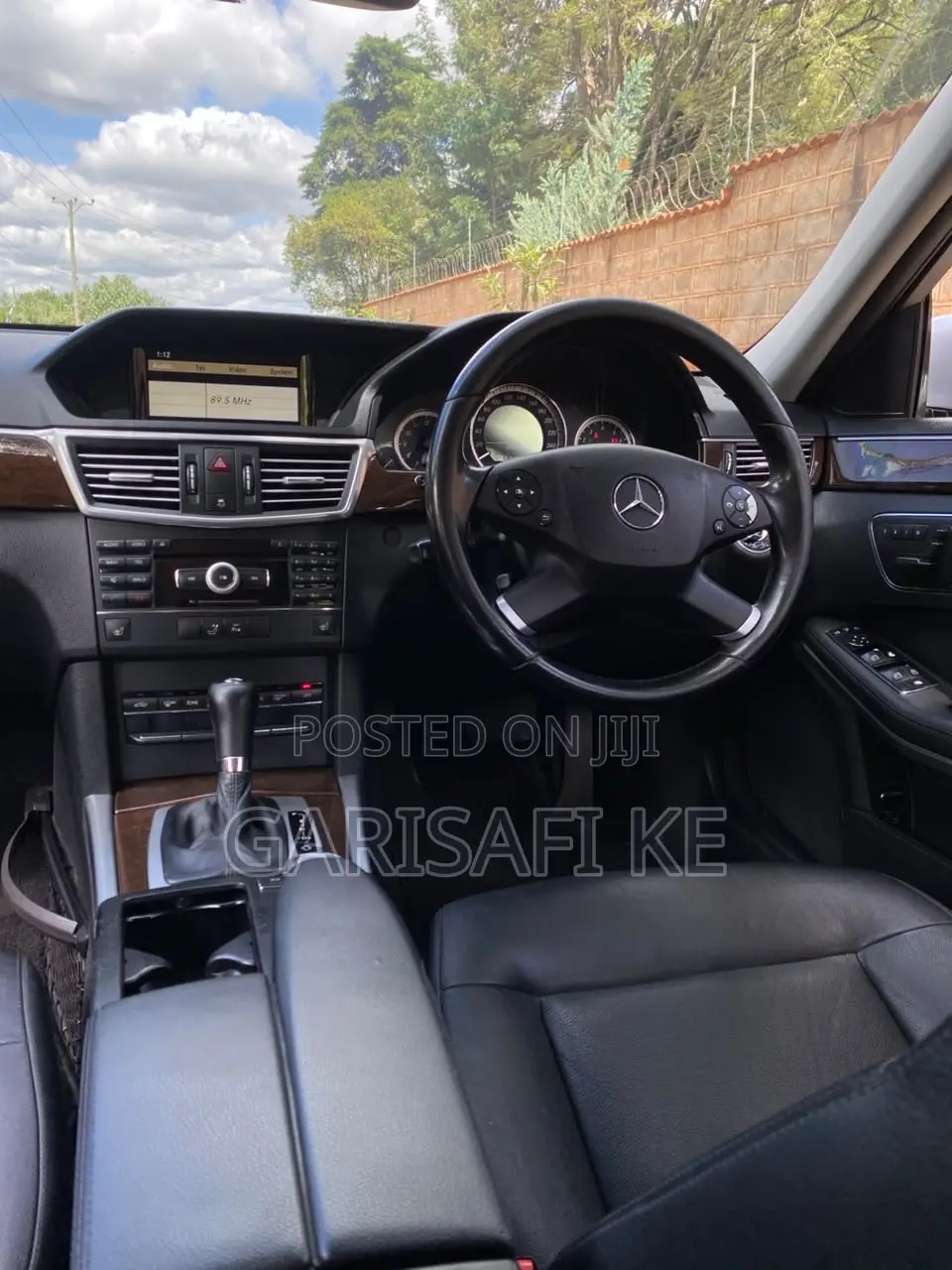 Mercedes-Benz E250 2009 Silver