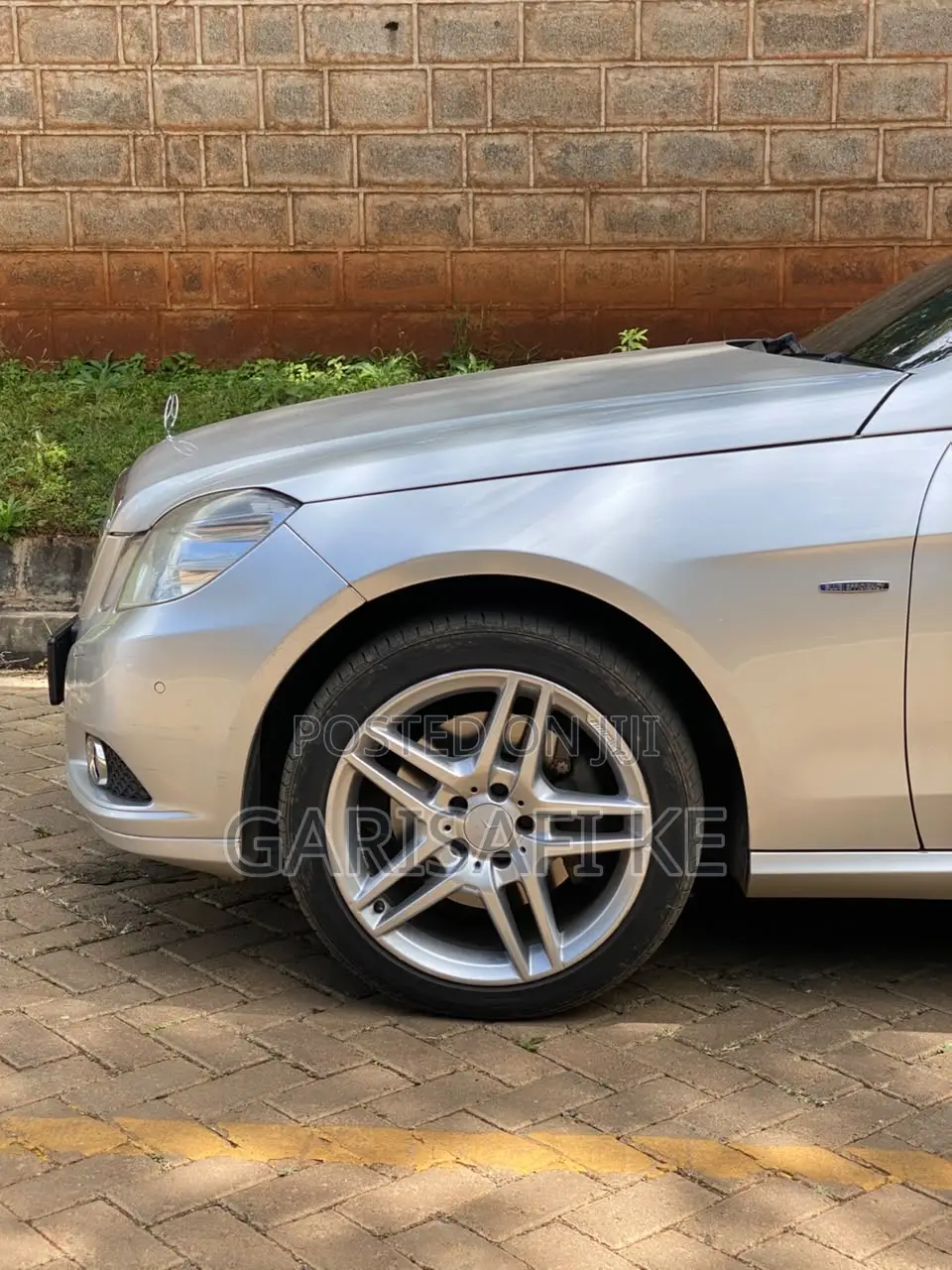 Mercedes-Benz E250 2009 Silver