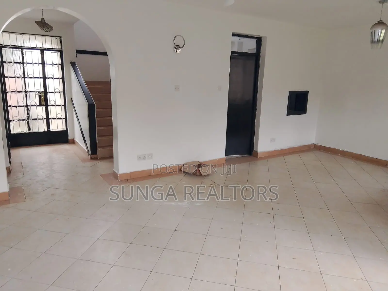 4bdrm House in Waiyaki Way, Loresho for rent