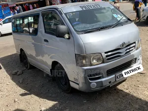 Toyota HiAce 2008 Silver