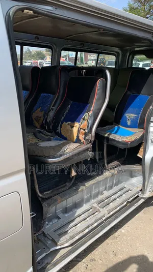 Toyota HiAce 2008 Silver